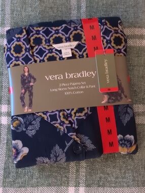 Vera Bradley Navy Floral 2-Piece Cotton Pajama Set (Dottie Leaf Floral)